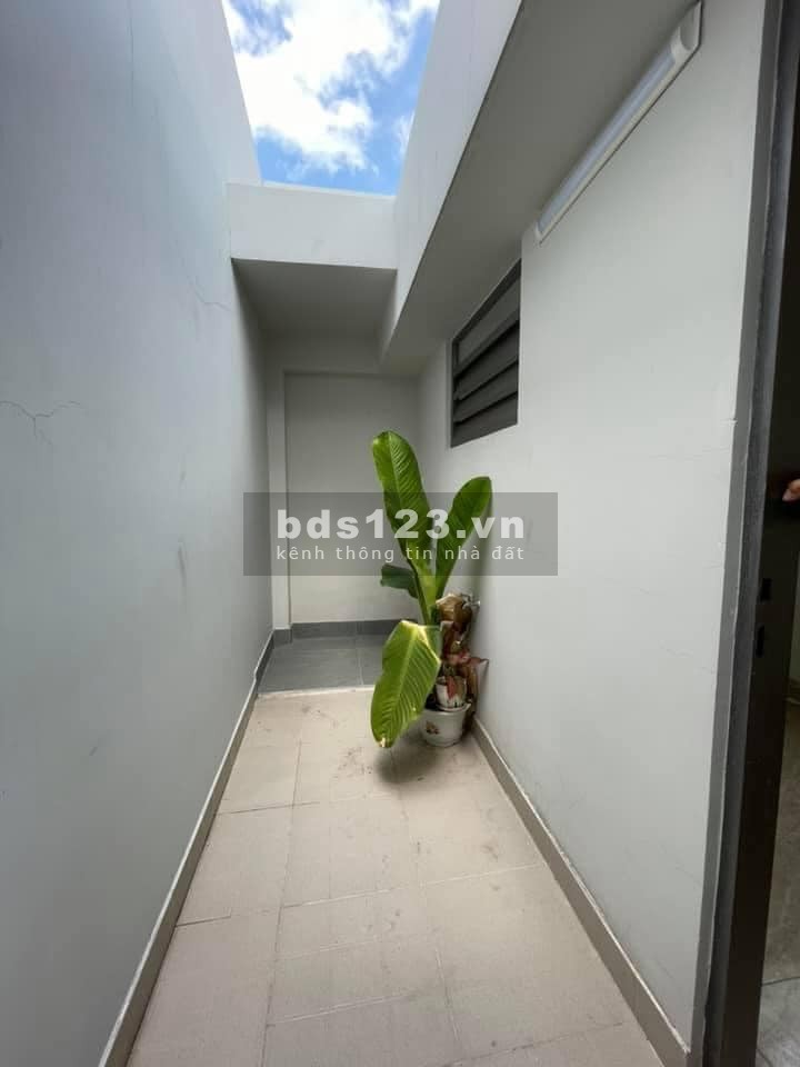 Phú Nhuận Phường 9 giá bán 3tỷ650 diện tích 21m2 1rệt 1lầu Nhà đẹp hẻm sạch sẽ