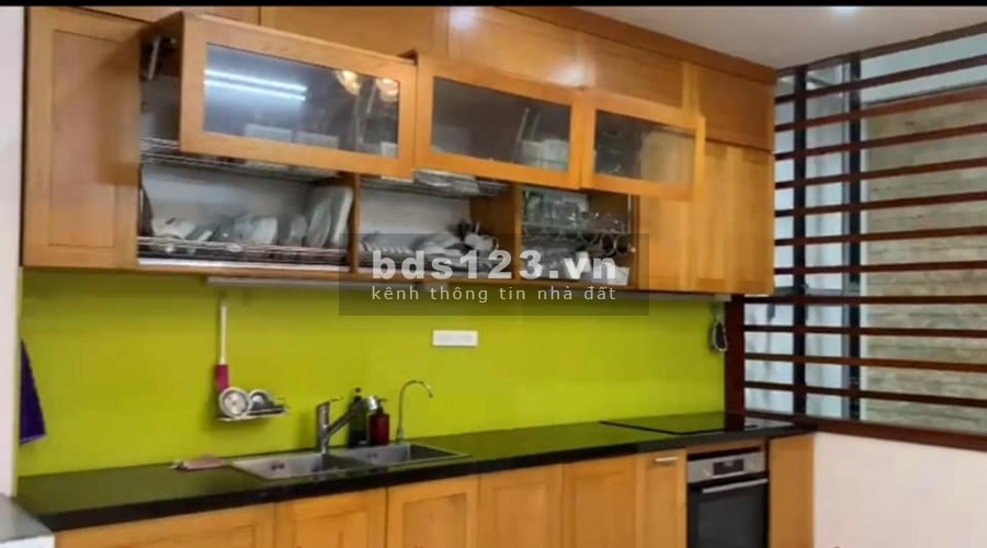 Nhỉnh 16 tỷ. Nhà đẹp, Thái Hà, Q. Đống Đa, Gara 2 ô tô, ngõ thông, Cần bán gấp