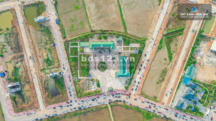 Chính chủ bán lô B02 MB 5303 Đông Tân giá đầu tư liên hệ 0916981524