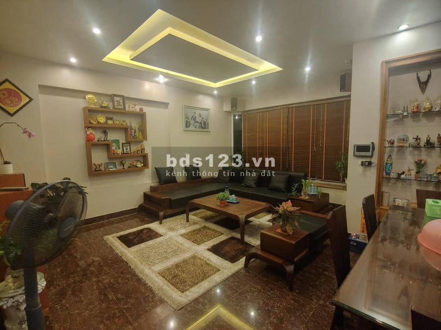 Bán nhà, vỉa hè 8m, kinh doanh cực đỉnh, mặt phố Cầu Diễn, dt 76m2, giá 14.4 tỷ
