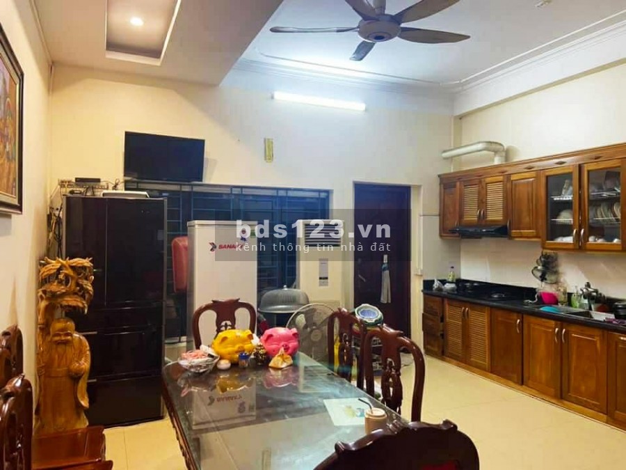 Nhà KĐT Văn Phú, Hà Đông, dt 84m2, 4 tầng, mt 5m, Kinh Doanh, Nội thất 5 sao giá 8 tỷ 9