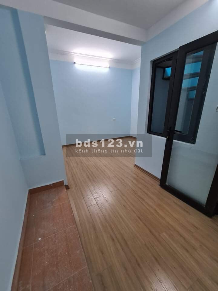 Chính chủ bán nhà Nguyễn Lương Bằng 25m2x 4TxMT5m giá nhỉnh 2 tỷ.
