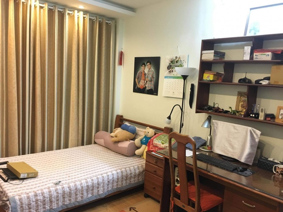 Bán nhà phố Hoàng Văn Thái, dt 62m2, ngõ 3 gác giá chỉ 6.3 tỷ, lhcc