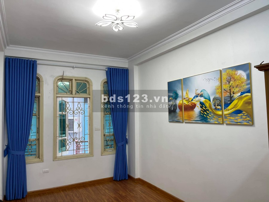 Siêu phẩm mặt phố Nguyễn Huy Tưởng 30m2,4 tầng cho thuê giá 20 triệu/tháng