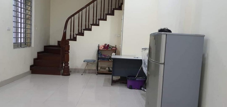 Bán nhà Quan Nhân, Thanh Xuân, 35m2 x 5T, MT 4m, giá 3.9 tỷ. LH 0966456918.