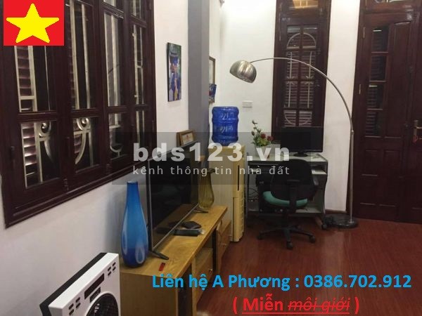 Bán nhà ngõ thông, oto quay đầu 19/5 diện tích 37m2 4 tầng đúc giá chỉ 2,6 tỷ.