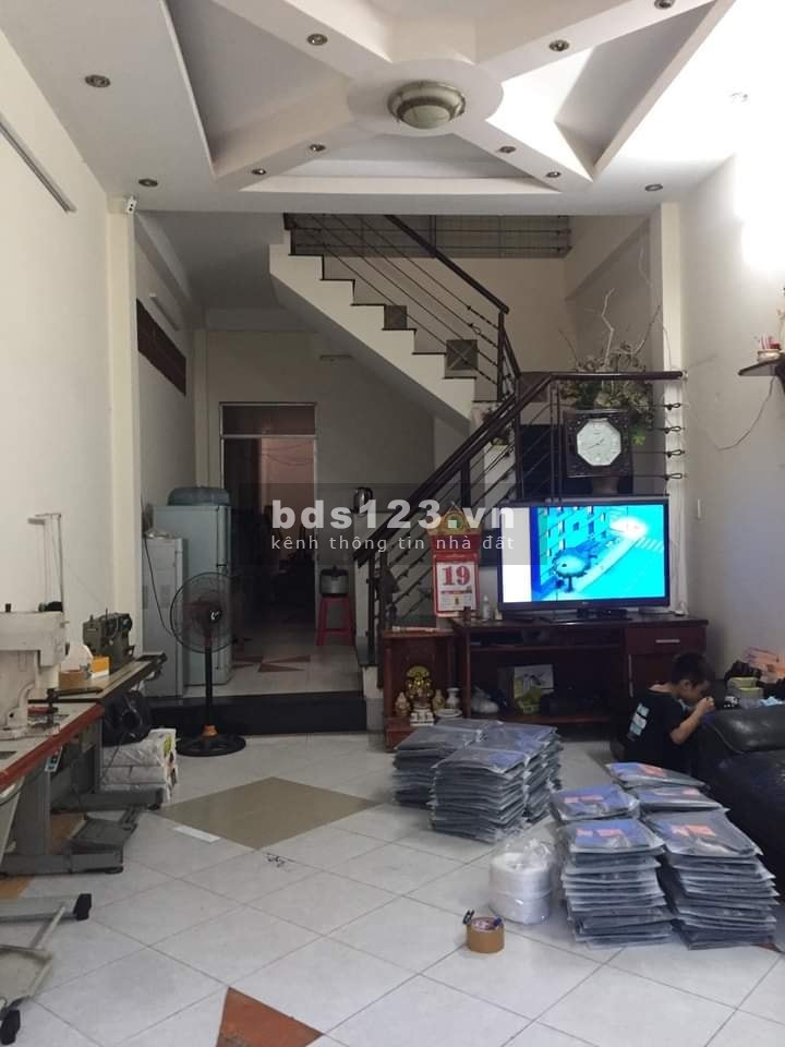 Chính chủ bán nhà hẻm xe hơi, diện tích khủng 93m2 giá chỉ 6.6 tỷ chuẩn 0 chỉnh.
