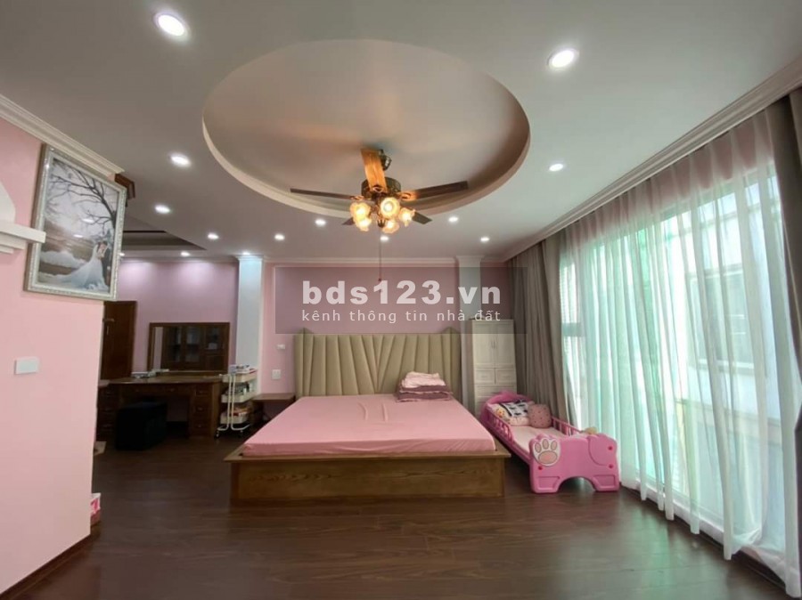 Bán nhà Vip nhất Mỹ Đình nở hậu vỉa hè 6m, giá bán 11 tỷ sổ sẵn bàn giao