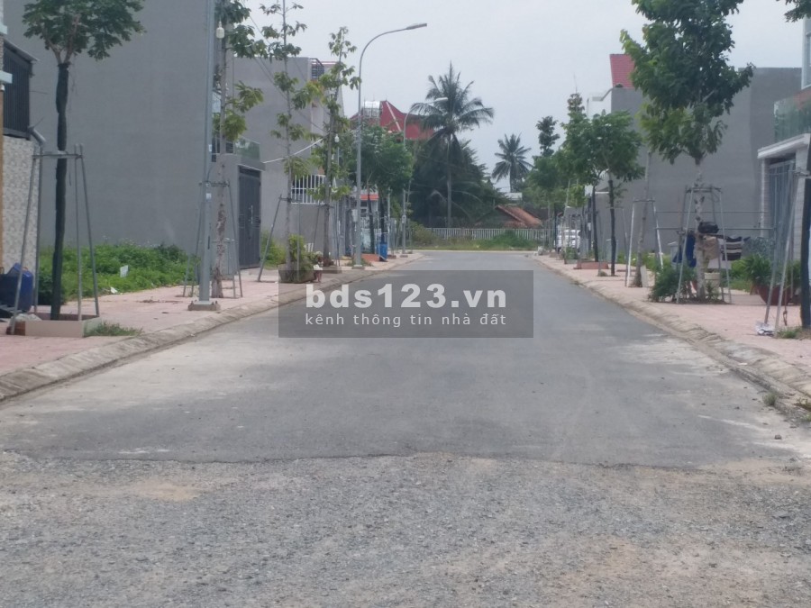 Đất Gần Cảng Long Bình Sổ Riêng Thổ Cư Gía Rẻ 1ty250, P.Long Bình Biên Hòa