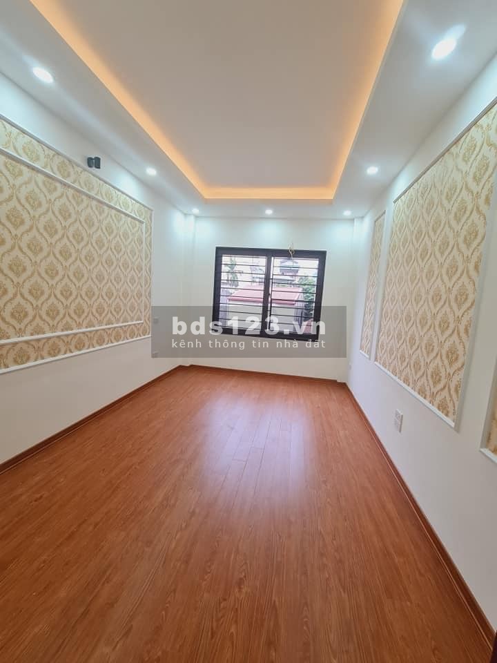 Trung tâm Hoàng Mai, Nhà thiết kế cực đẹp, ngõ nông, thoáng 5m ra đường ô tô DT 47m2 nhỉnh 4 tỷ