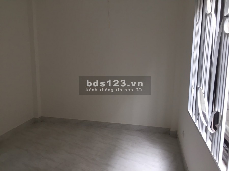 Bán gấp nhà mới Đại La, Hai Bà Trưng, 5 tầng mặt tiền 4.4m, chỉ nhỉnh 3 tỷ