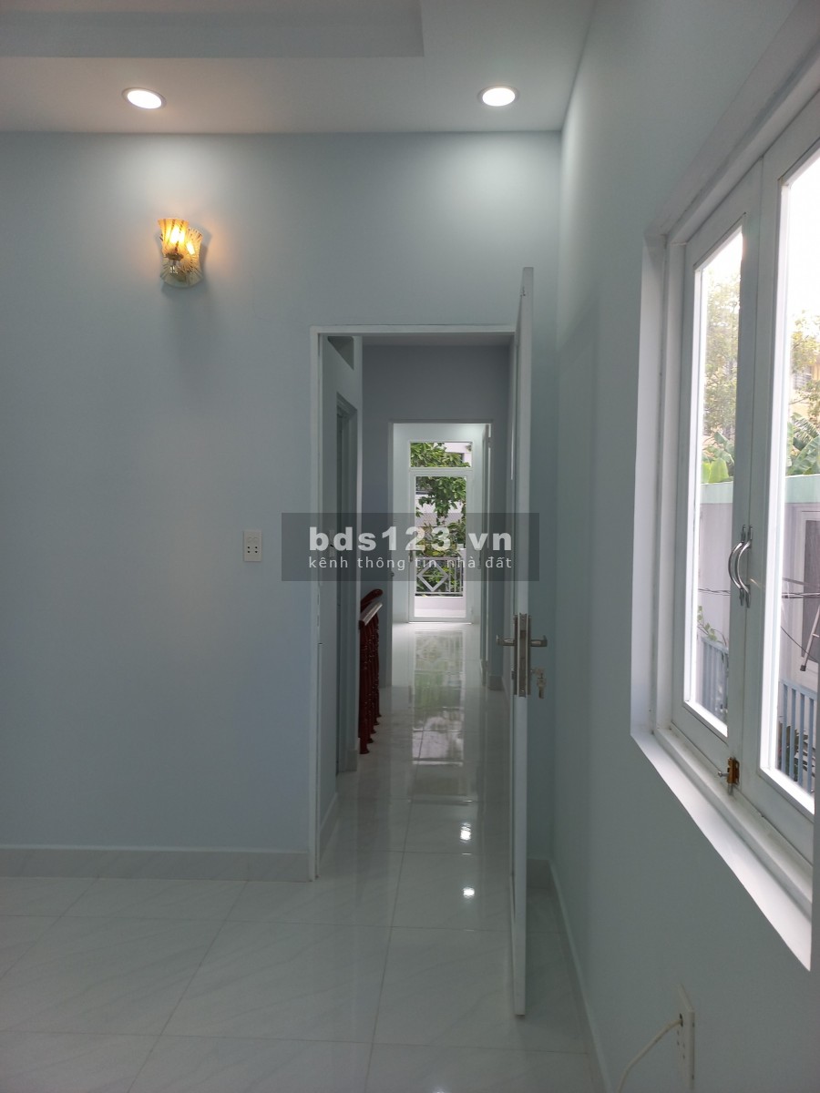 Quận 7 chính chủ cần bán 3 căn đsh giá tốt cho khách liên hệ 0931 239 633