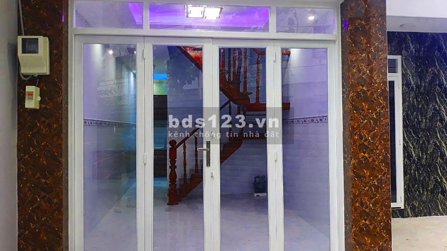 Quận 7 chính chủ cần bán 3 căn đsh giá tốt cho khách liên hệ 0931 239 633