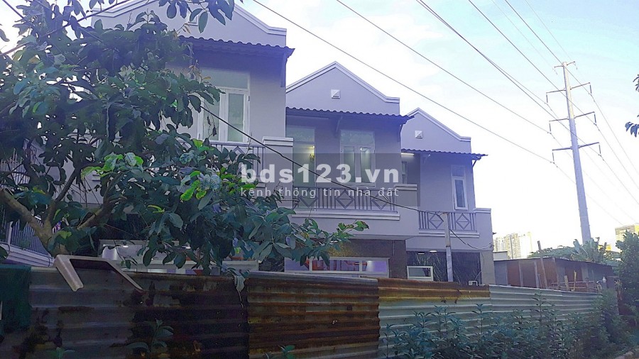 Quận 7 chính chủ cần bán 3 căn đsh giá tốt cho khách liên hệ 0931 239 633