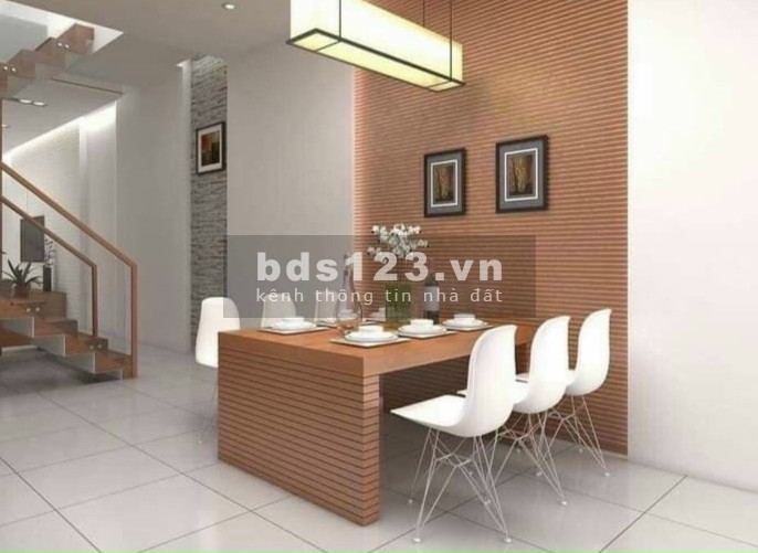 Bán nhà 2 lầu 1 trệt giá cả thương lượng chỉ 2.75 tỷ, liên hệ chính chủ 0389728246