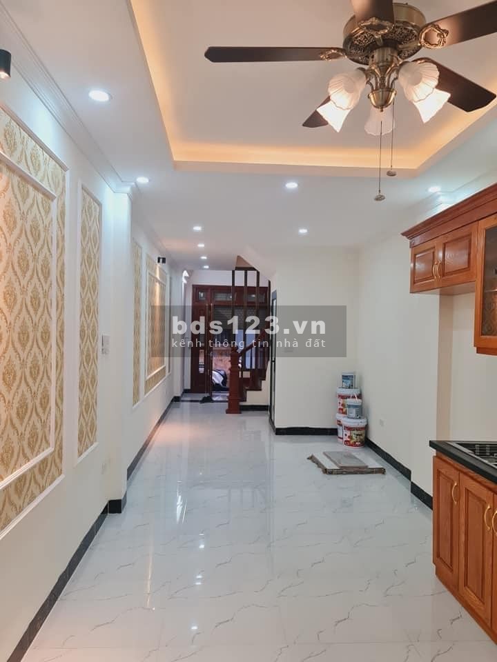 Trung tâm Hoàng Mai, Nhà thiết kế cực đẹp, ngõ nông, thoáng 5m ra đường ô tô DT 47m2 nhỉnh 4 tỷ