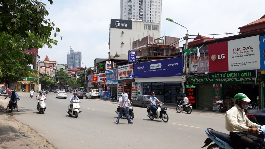 Bán nhà Kinh doanh lô góc mặt đường Bà Triệu dt 45m2, 6 tầng giá bán 7,1 Tỷ