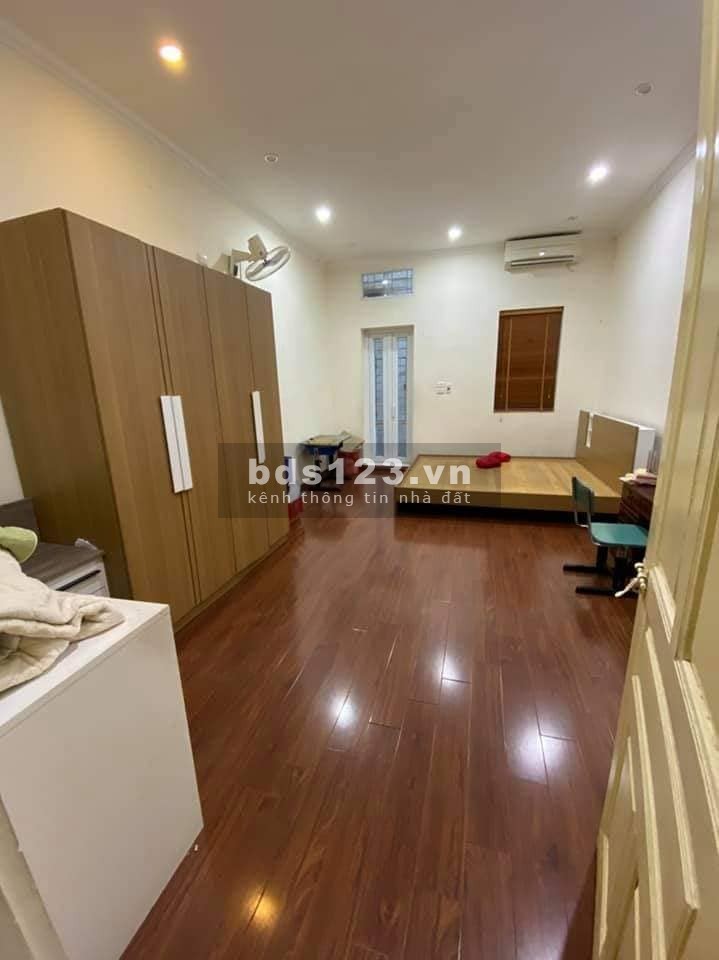 Bán nhà phân lô, Ngọc Hồi, Thanh Trì, DT 33m, lô góc, sổ đỏ, giá 2.9 tỷ