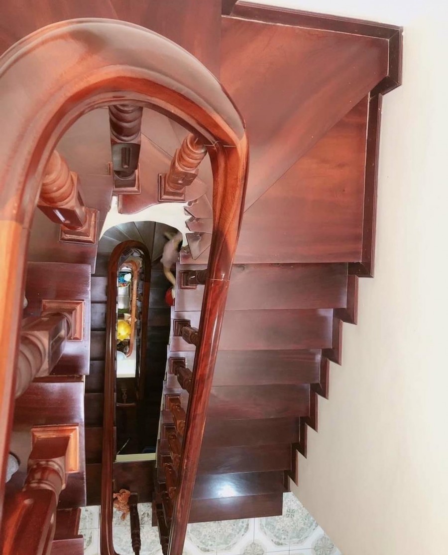 Bán nhà Nguyễn Ngọc Nại 108m2, phân lô, gara ô tô, 2 thoáng, gần phố chỉ 12.8 tỷ