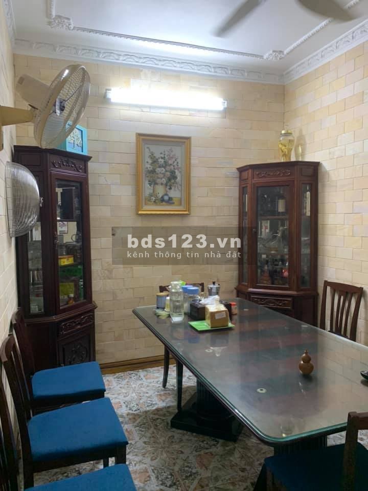 Bán nhà ngõ ô tô tránh nhau phố Trần Đại Nghĩa, sổ đỏ chính chủ, sẵn sàng giao dịch