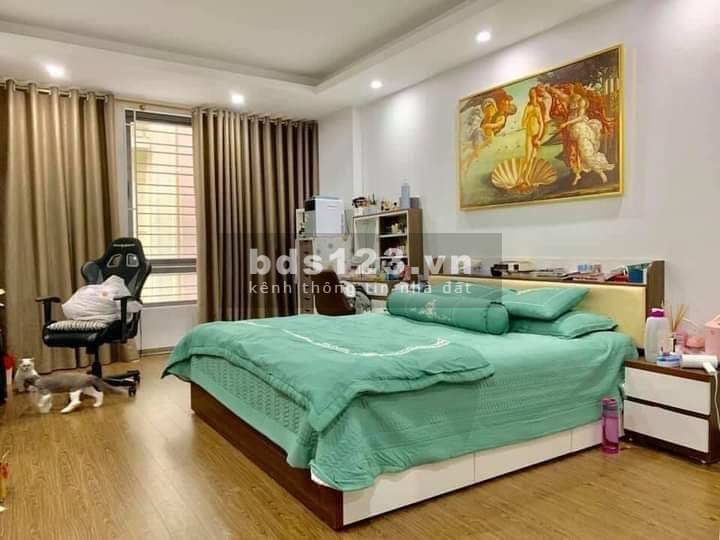 Cần bán gấp nhà Phố Bạch Mai, ngõ rộng thông dt 48m2, mặt tiền 4m, giá 3,6 tỷ