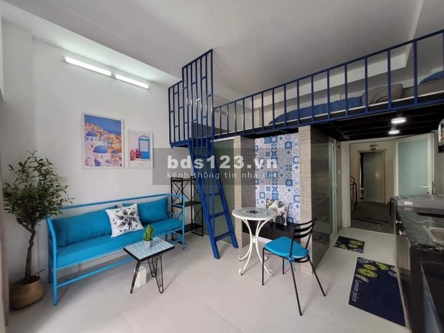 Cho thuê căn hộ có gác rộng 35m2 ở đường Cây Trâm Quận Gò Vấp, lhcc
