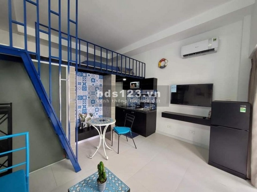 Cho thuê căn hộ có gác rộng 35m2 ở đường Cây Trâm Quận Gò Vấp, lhcc
