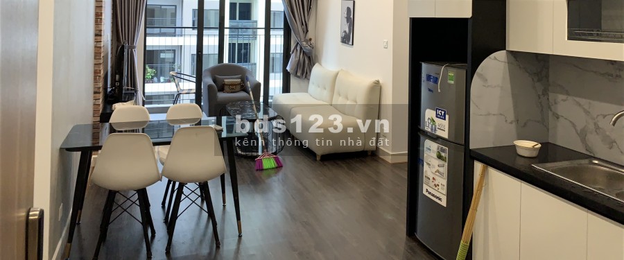 Cho thuê căn hộ Vinhomes Smart City 2 phòng ngủ, đủ đồ dùng giá 8.5 triệu/tháng