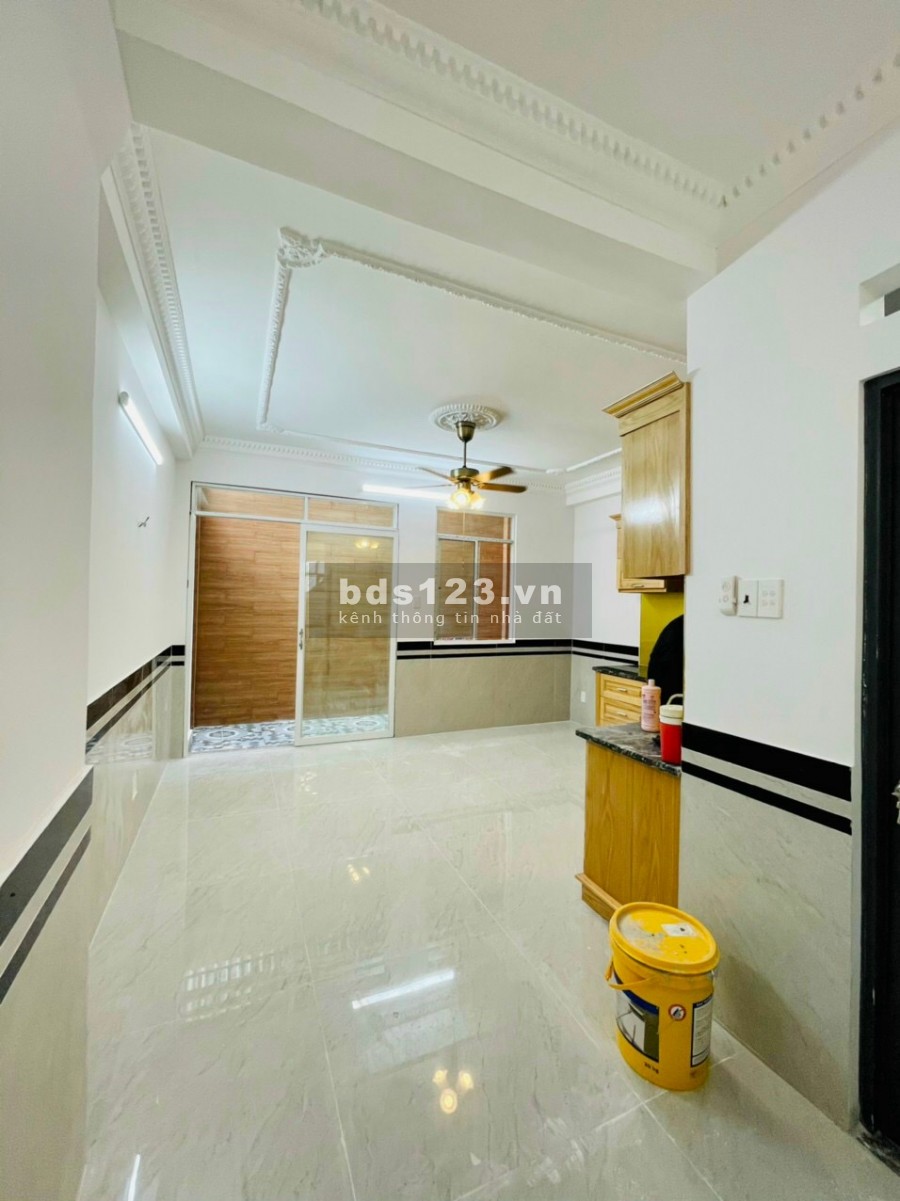 Cho Thuê Nhà Trường Sơn, Quận Tân Bình, diện tích sử dụng 7x16, 3 lầu