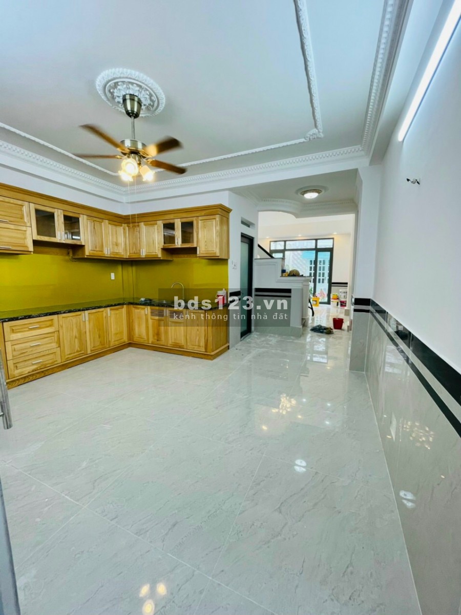 Cho Thuê Nhà Trường Sơn, Quận Tân Bình, diện tích sử dụng 7x16, 3 lầu