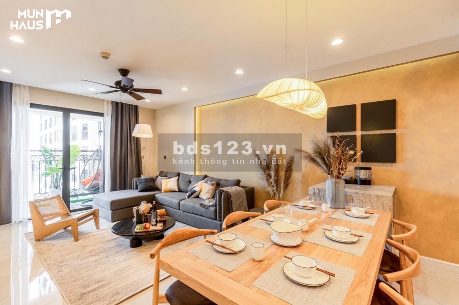 Cần bán căn hộ cao cấp D'.le roi soleil diện tích 112m2, 3 ngủ giá bán 8.8 tỷ.