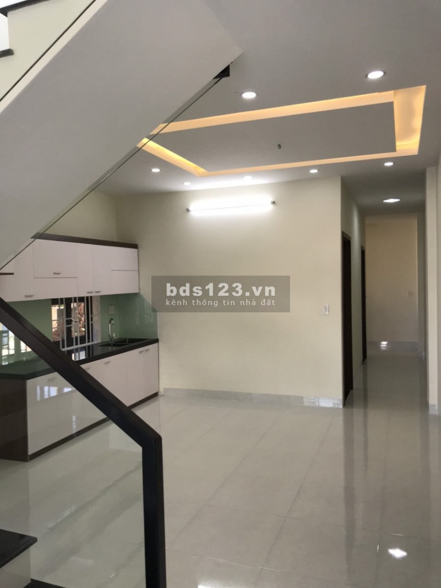 Bán nhà 2 tầng kiệt ô tô xóm 4 Ngọc Anh, Huế, có sân đậu ô tô, liên hệ 0346229509