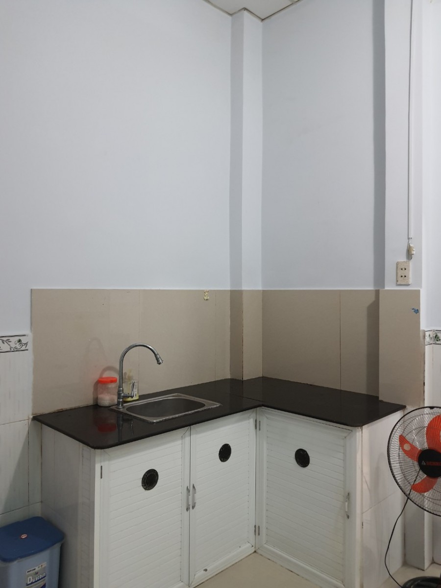 Bán nhà 1 tầng cách Nguyễn Duy Trinh 70m, Bình Trung Tây, Quận 2