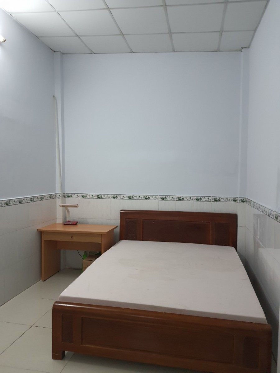 Bán nhà 1 tầng cách Nguyễn Duy Trinh 70m, Bình Trung Tây, Quận 2