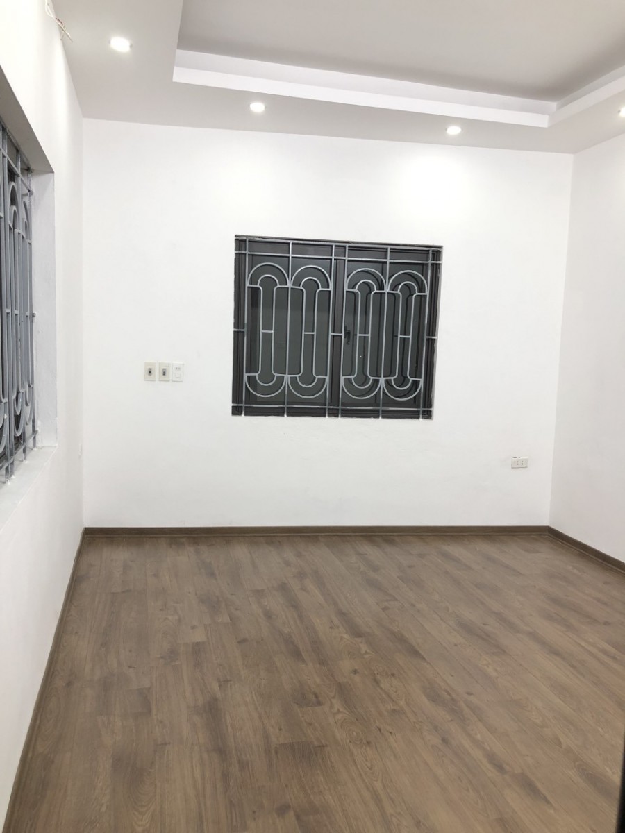 Bán nhà phố Trương Định,75m2 -6 tầng thang máy,3 ô tô tránh, kinh doanh chỉ 10.2 tỷ