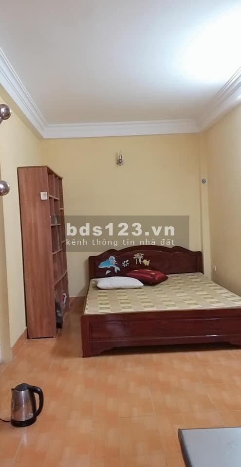 Chỉ 2,5 tỷ có nhà ở ngay tại phố bùi xương trạch 5 tầng t1 28m từ t2 đua 32 m
