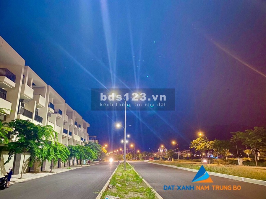 Bán Shophouse VCN Phước Long trung tâm Nha Trang, khu dân cư sầm uất