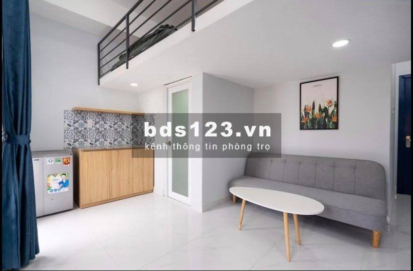 Phòng Ban Công Tại Phan Đăng Lưu Bình Thạnh, Tông Màu Hiện Đại, Phù Hợp HSSV