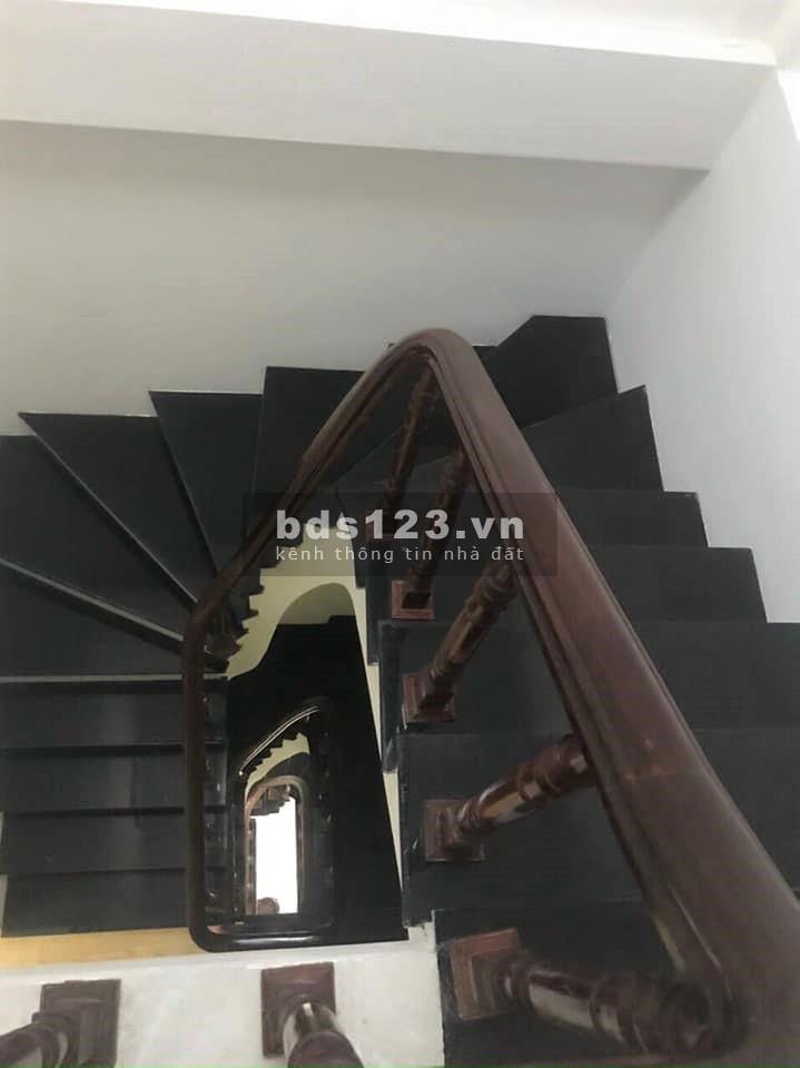 Bán nhà làng việt kiều châu Âu Hà Đông, kinh doanh, an sinh đỉnh giá 3.3 tỷ