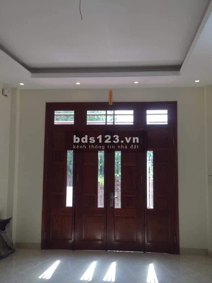Nhà đẹp Lĩnh Nam, 2 mặt tiền, ô tô đỗ cửa, 35M*4,5T, 5 tầng, 3,6 tỷ.