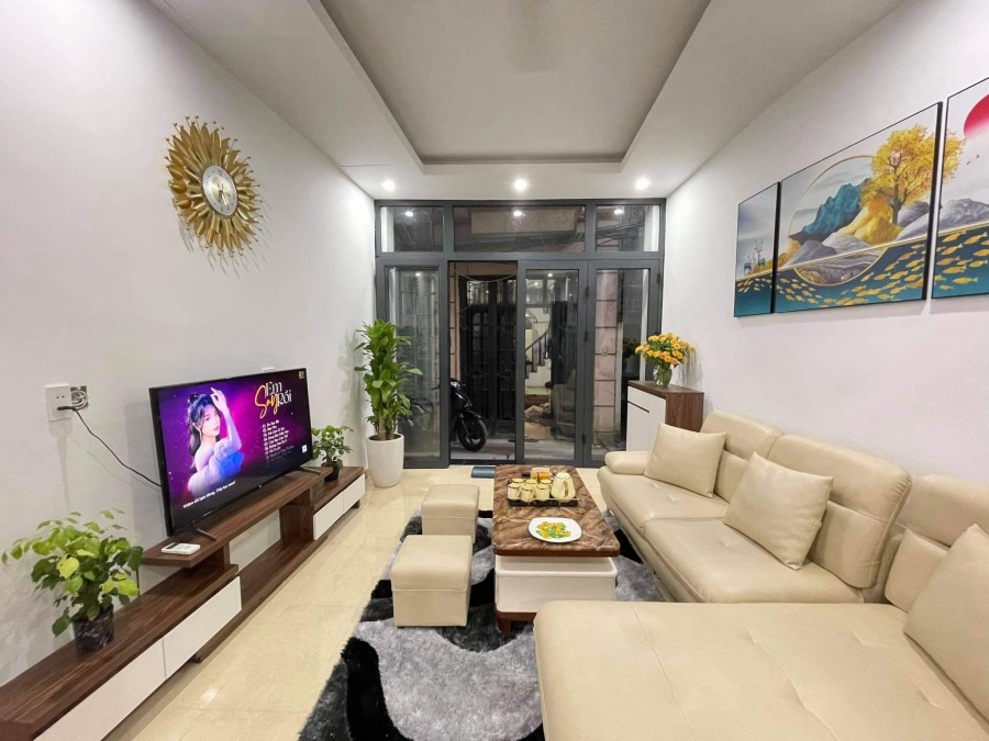 Bán nhà Khương Đình ô tô đỗ cửa, kinh doanh tốt 50Mx 4t, mặt tiền 6m giá chỉ 4,5 tỷ