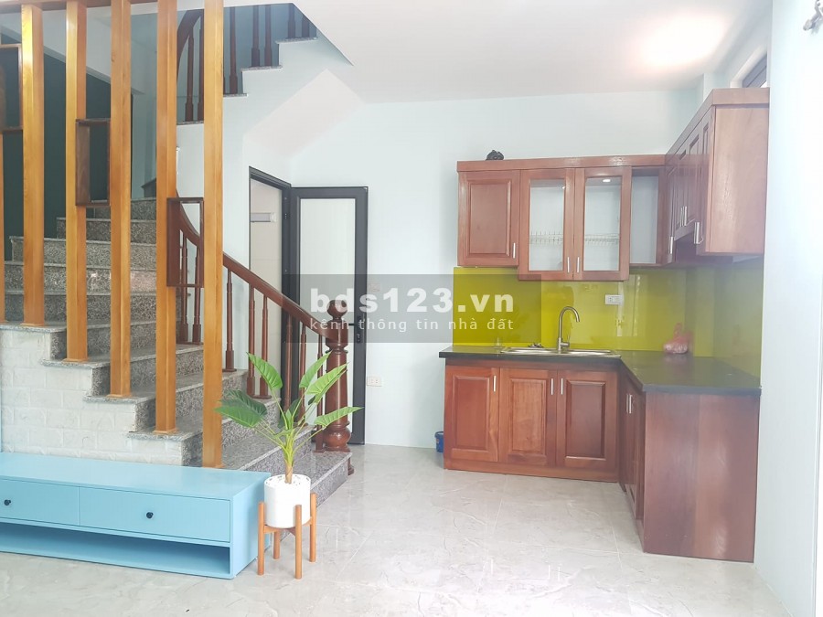Bán nhà diện tích 36m2x4 tầng Trung tâm Đống Đa, Thổ Quan, Khâm Thiên