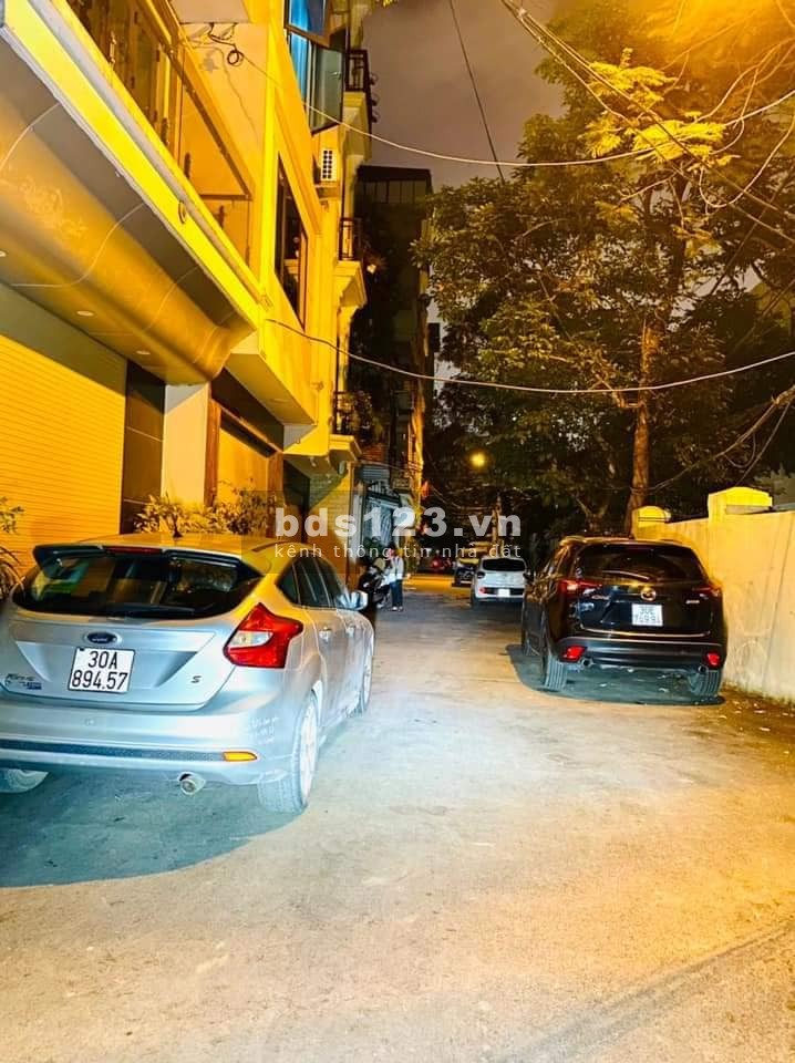 Gấp! Bán nhà khu Hồ Tùng Mậu, Cầu Giấy, dt 35m2 đúc 5 tầng, mặt tiền 3.5m