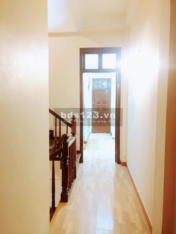 Bán nhà khu Trần Hữu Tước Đống Đa DT 48m2 Giá 7.7 Tỷ