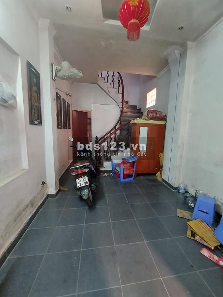 Trần Quốc Vượng, Cầu Giấy, Kinh Doanh, Ngõ 3m thông, gần phố, dt 36m2, 5t, giá chỉ 3,85 tỷ