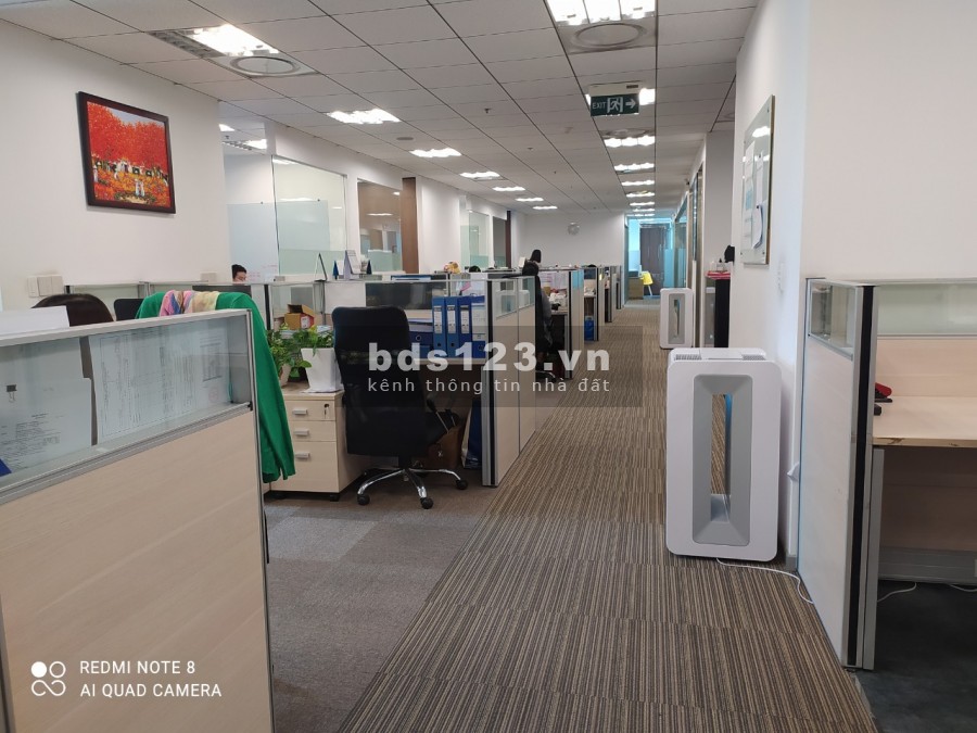 Cần nhượng lại văn phong Quận 1, đầy đủ nội thất, giá thoả thuận, chính chủ