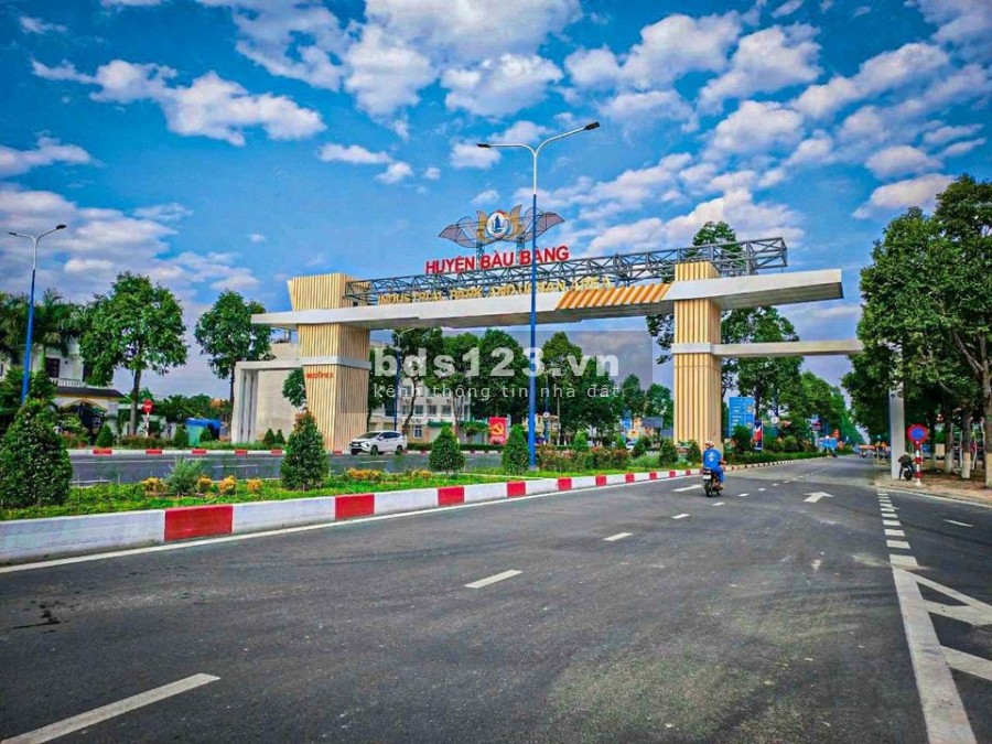 Bán Gấp nhà chính chủ ở bàu bàng 1 trệt 1 lầu giá 1tyxx thương lượng