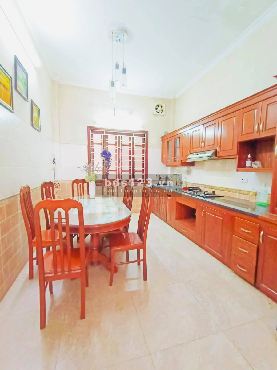 Bán nhà đẹp Xã Đàn bán nhanh trong tháng 4 tầng, dt 30m2, giá hơn 2 tỷ