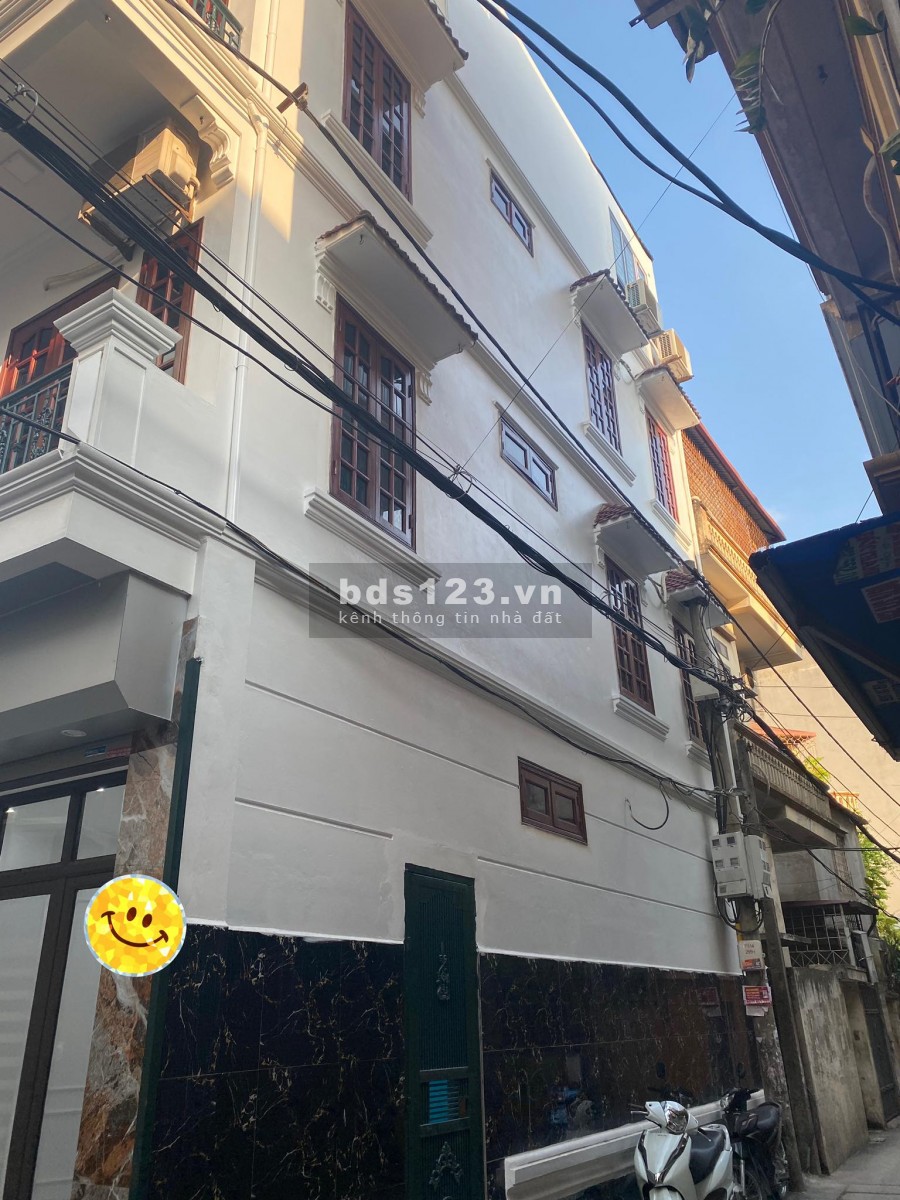 Bán nhà lô góc mặt ngõ Vương Thừa Vũ ô tô đỗ cửa kinh doanh buôn bán sầm uất nhỉnh 6 tỷ