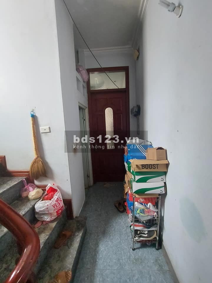 Trần Quốc Vượng, Cầu Giấy, Kinh Doanh, Ngõ 3m thông, gần phố, dt 36m2, 5t, giá chỉ 3,85 tỷ